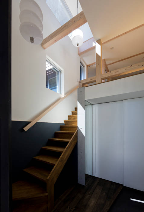 ＯＰＥＲＡ, 充総合計画 一級建築士事務所 充総合計画 一級建築士事務所 Eclectic style corridor, hallway & stairs