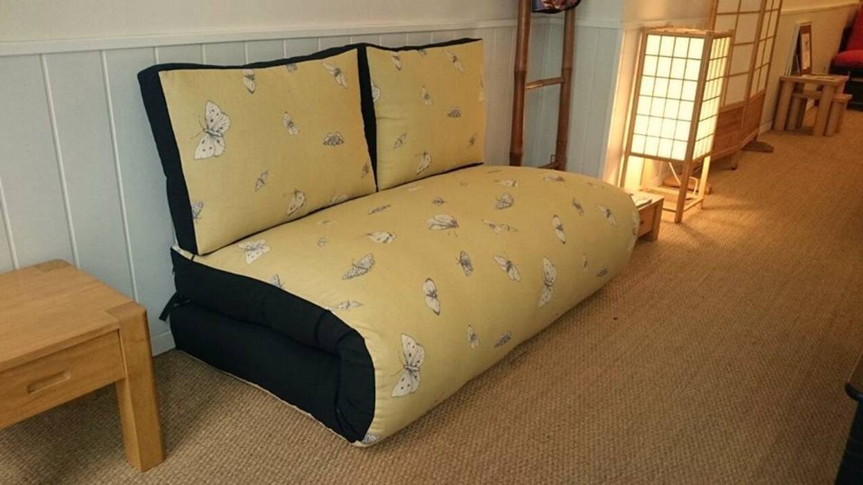 NASAI FUTONART Dormitorios minimalistas Sofas y chaise long