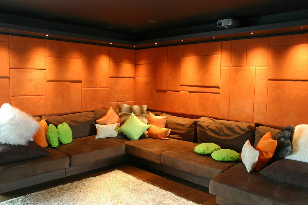 Notting Hill Apartment - 4 Jonathan Clark Architects Modern media room