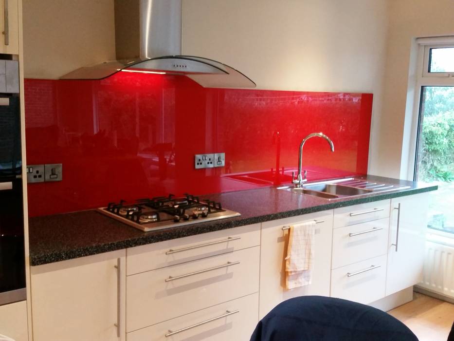 Red shaped glass splashback DIYSPLASHBACKS Modern walls & floors Wall & floor coverings