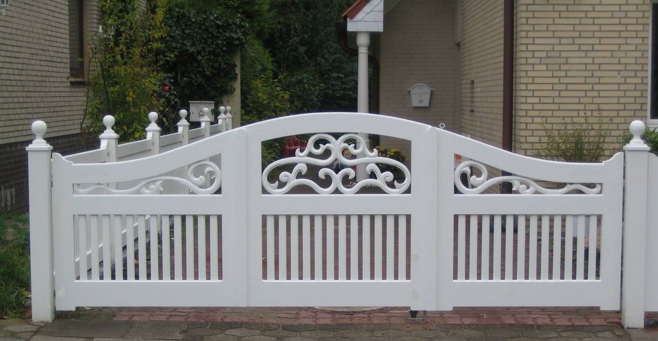 Holz einfahrtstor für schmale auffahrten mit schnitzerei ausgefallener