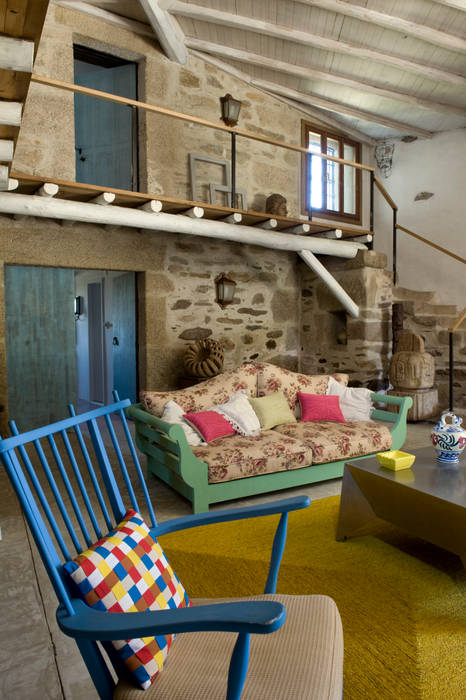 Casa de campo en Galicia Oito Interiores Salones de estilo moderno Accesorios y decoración