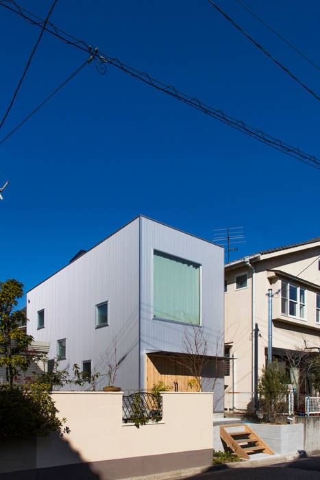 野郷原の家/House in Nogouhara, アトリエセッテン一級建築士事務所 アトリエセッテン一級建築士事務所 Portas e janelas modernas