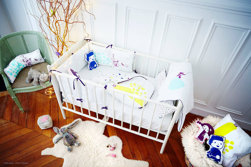 COUSSIN CARRE POUR ENFANT ROI & PRINCESSE, DIANE SEYRIG COLLECTIONS DIANE SEYRIG COLLECTIONS 嬰兒房/兒童房 裝飾品