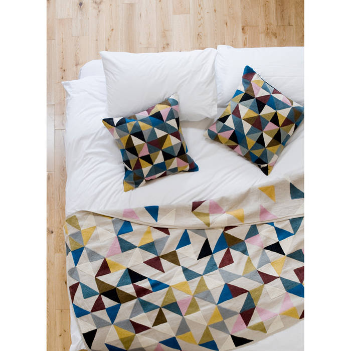 Harlequin Linen Throw (Multi) Niki Jones 臥室 配件與裝飾品