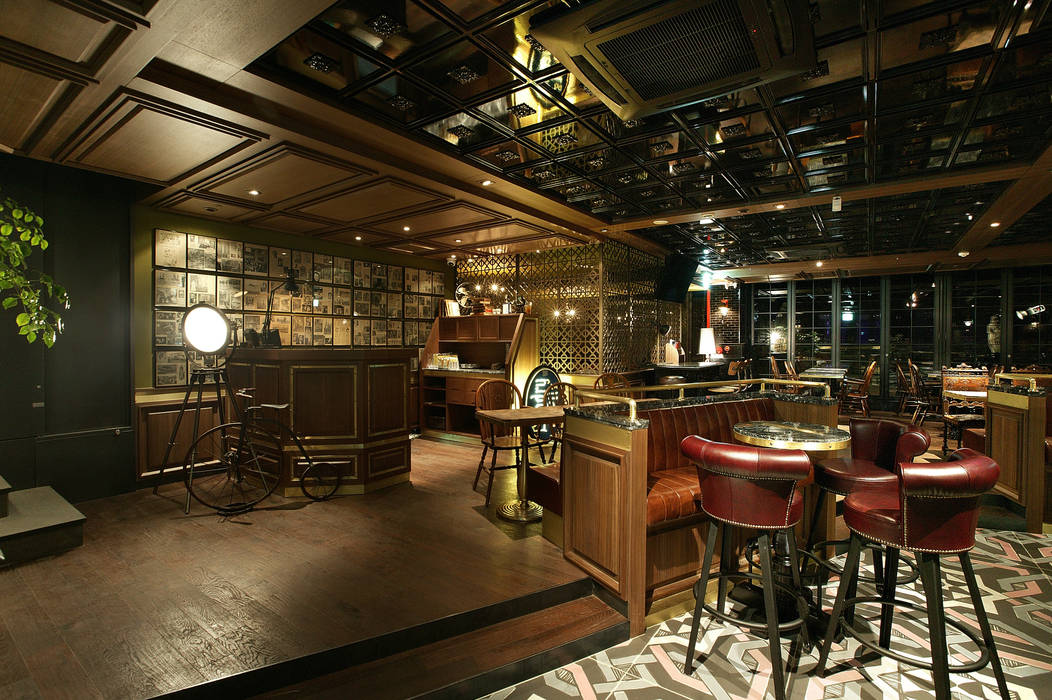 DISTRICT_Prost(Pub&Grill) CHIHO&PARTNERS Bedrijfsruimten Bars & clubs