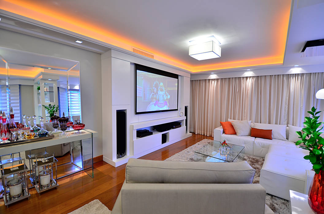 homify Media room Furniture