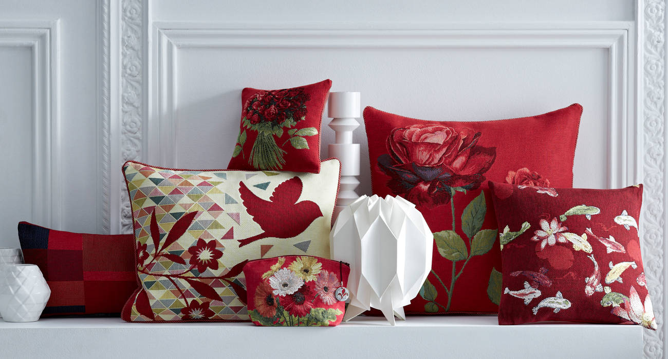 Cushions - Passion Red Tissage Art de Lys Classic style bedroom Textiles