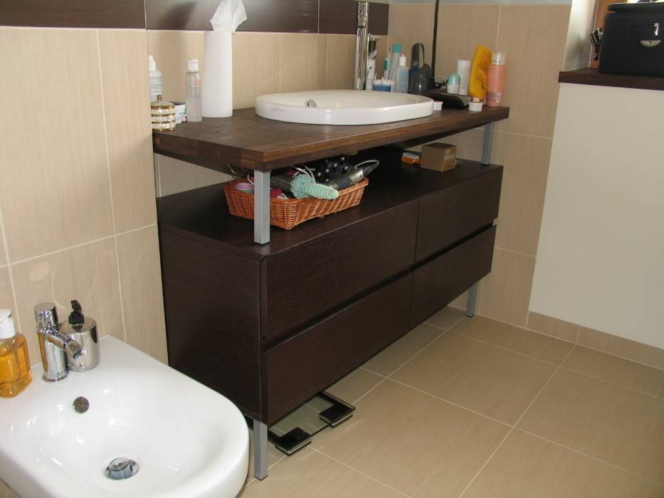 Bathrooms, DREWMAR DREWMAR Baños de estilo moderno Baldas