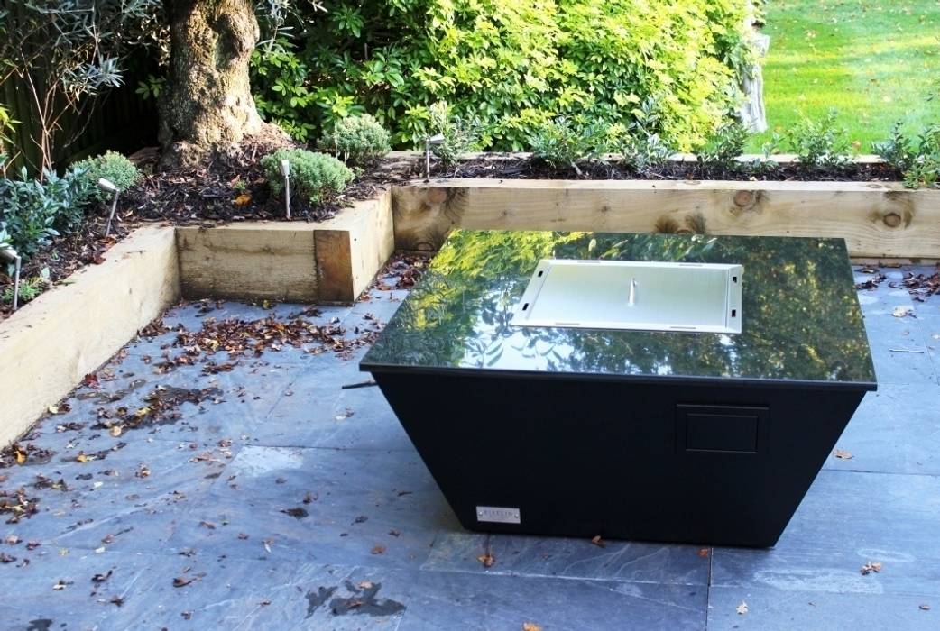 Aztec Gas Fire Table - New Forest Rivelin Modern garden Fire pits & barbecues