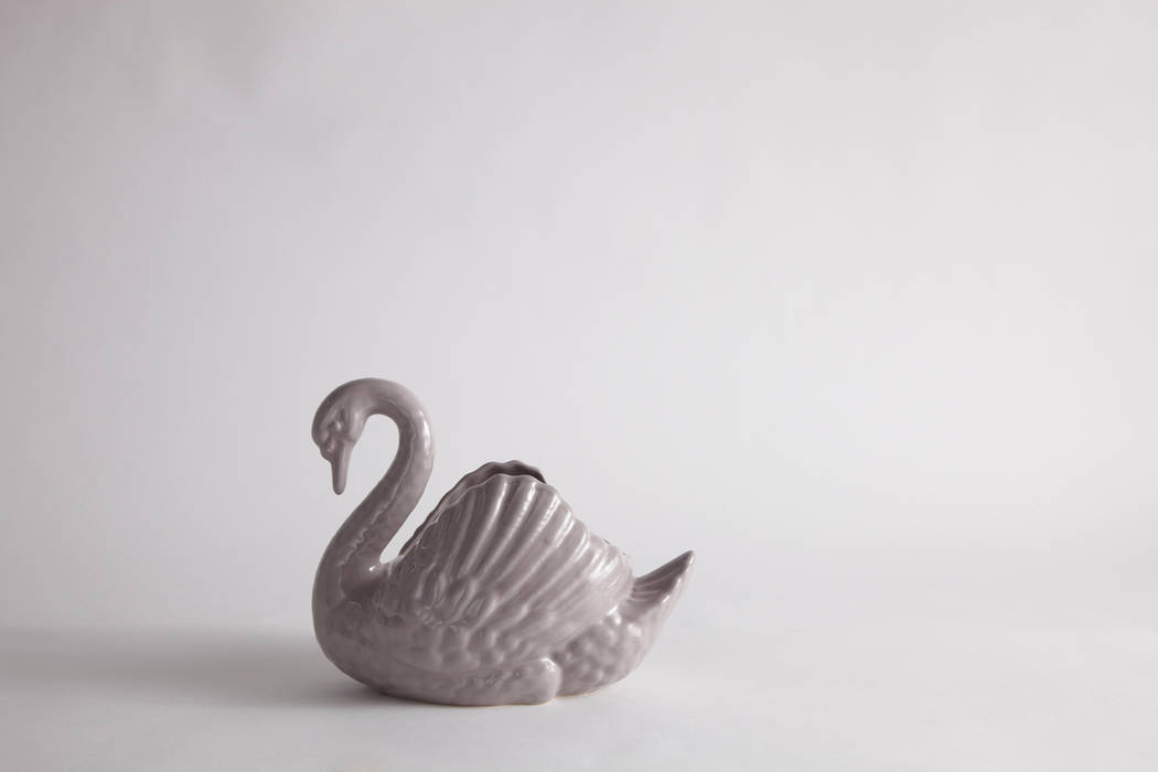 Goose Grey Swan Volpe and Volpe Classic style houses Accessories & decoration