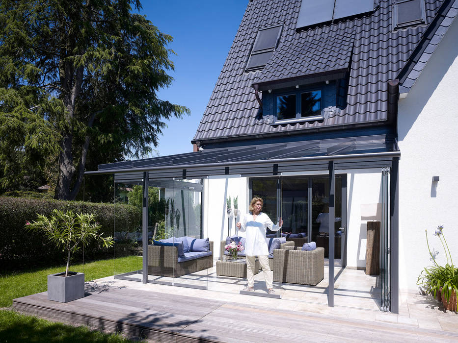 Rundum geschütztes Glashaus, Solarlux GmbH Solarlux GmbH Балкон и терраса в стиле модерн