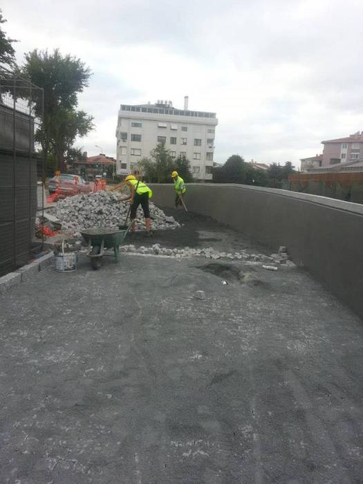 MERCANDOGALTAS, BAZALT KÜPTAŞ BAZALT KÜPTAŞ Giardino moderno