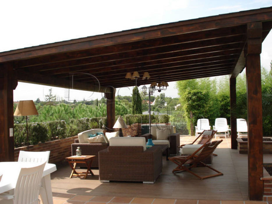 CENADORES DE MADERA, DECK & GARDEN DECK & GARDEN Mediterranean style garden Greenhouses & pavilions