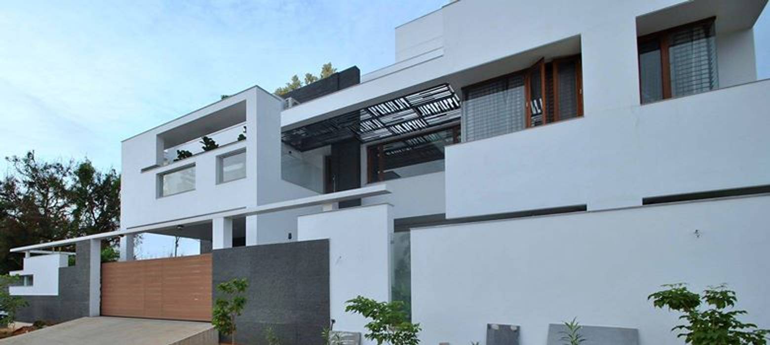 Mr & Mrs Pannerselvam's Residence, Muraliarchitects Muraliarchitects Modern houses