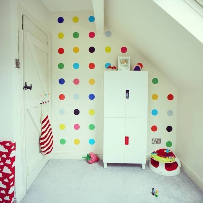 homify Modern nursery/kids room