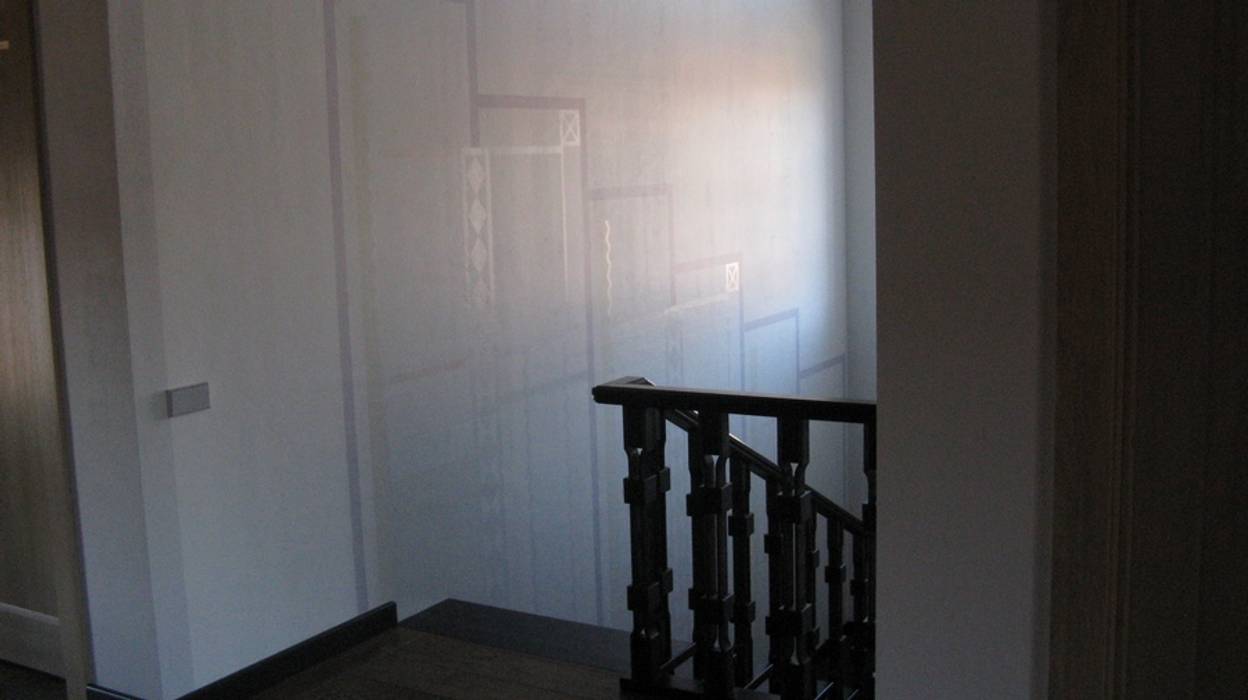 Частный дом, Архитектор Владимир Калашников Архитектор Владимир Калашников 經典風格的走廊，走廊和樓梯