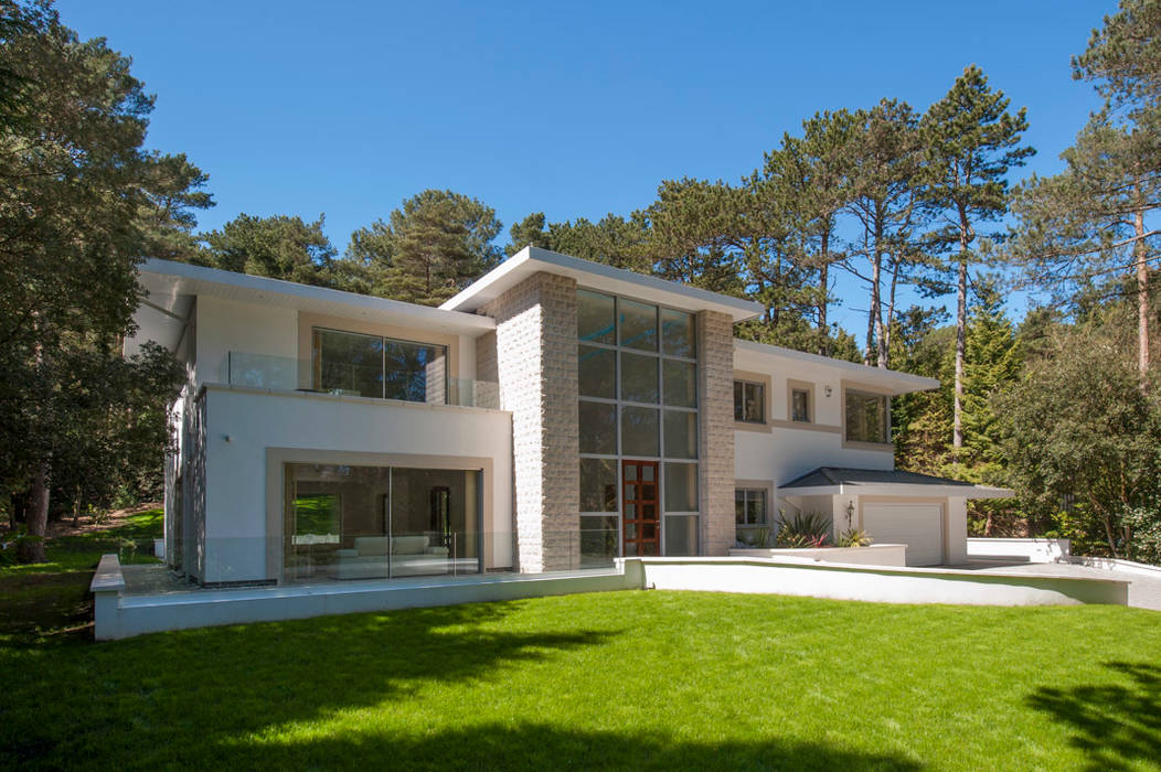 Bingham Avenue, Evening Hill, Poole, David James Architects & Partners Ltd David James Architects & Partners Ltd Classic style houses