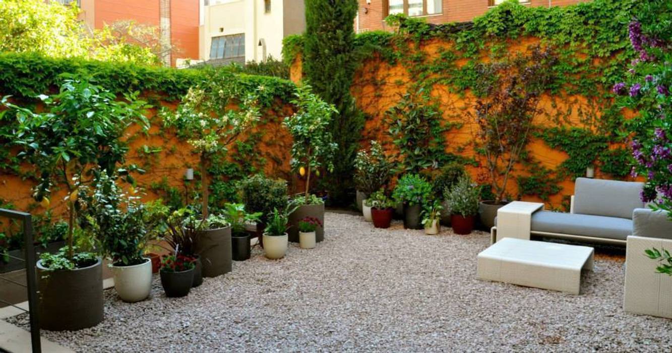 Jardín en Gràcia, ésverd - jardineria & paisatgisme ésverd - jardineria & paisatgisme Eklektik Bahçe