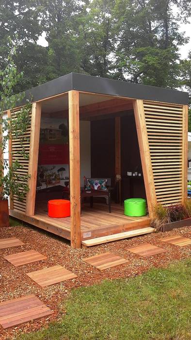 homify Jardines clásicos Pérgolas, toldos e invernaderos