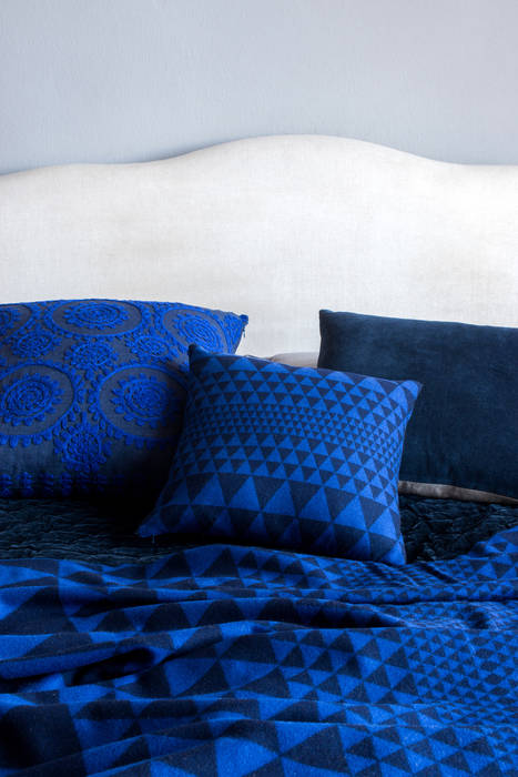 Isosceles Merino wool Throw (Indigo) Niki Jones Eclectic style bedroom Accessories & decoration
