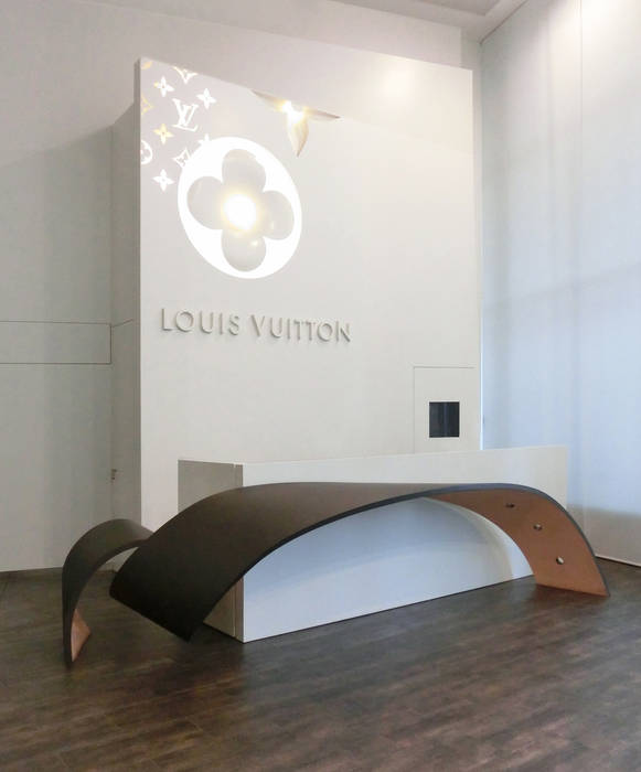 Louis vuitton headquarters in spain—creation of a new reception area minimalist offices & stores ...