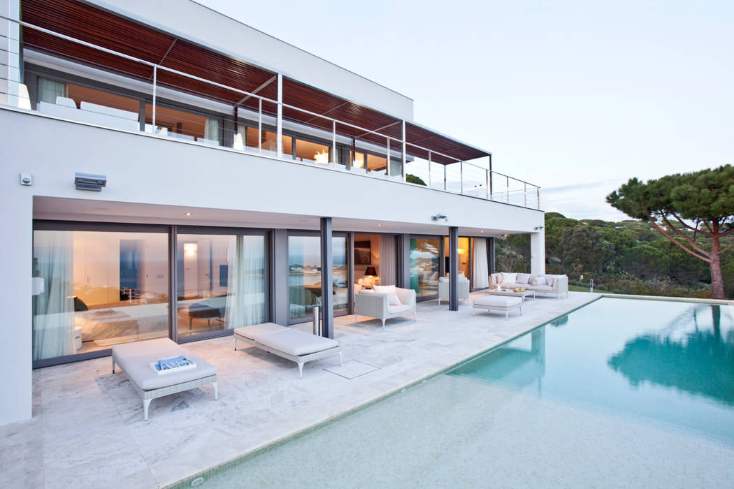 Дом в Сагаро, Испания, IND Archdesign IND Archdesign Mediterranean style pool