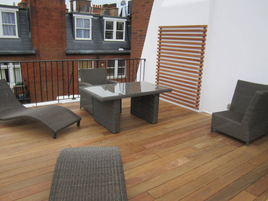 Ipe hardwood decking Greenmans Yard Moderner Balkon, Veranda & Terrasse