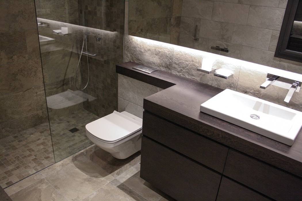 Baño suite SMMARQUITECTURA Baños de estilo moderno Lavabos