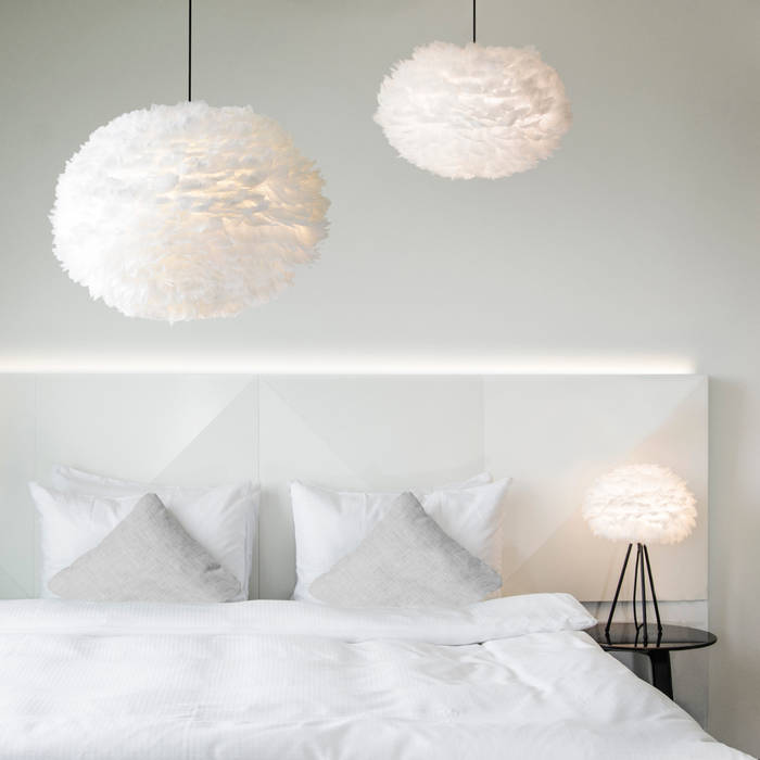 Eos Feather Lights By Vita Cloudberry Living Nowoczesny salon Oświetlenie