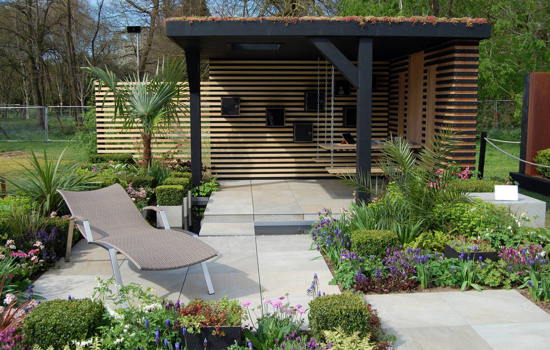 RHS Cardiff show garden Robert Hughes Garden Design Сад в стиле модерн