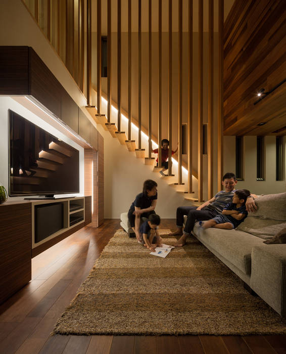 M4-house 「重なり合う家」, Architect Show Co.,Ltd Architect Show Co.,Ltd Modern Houses