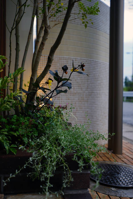 二つの入り口を着飾る庭 2014～, にわいろＳＴＹＬＥ にわいろＳＴＹＬＥ オリジナルな 庭