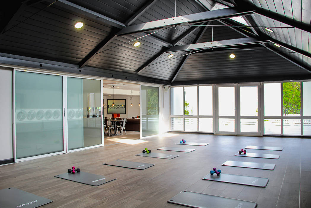 The Northwood Club - A boutique style gym Bhavin Taylor Design مساحات تجارية بار/ ملهى ليلي