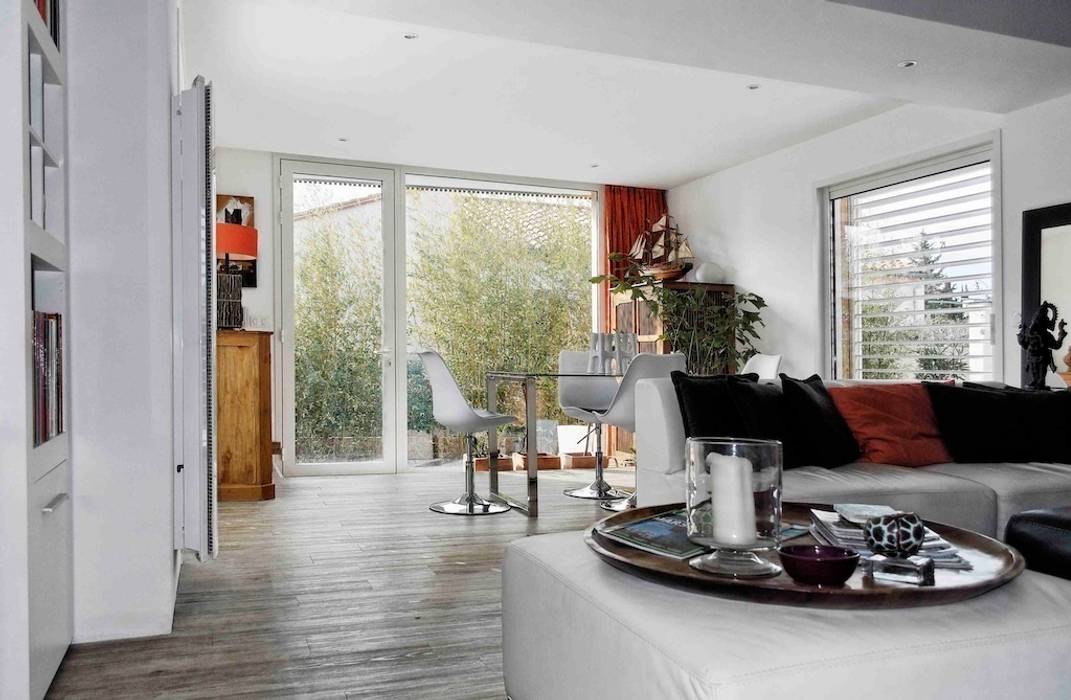 Une boite contemporaine et raffinée, casa architectes casa architectes Modern Living Room