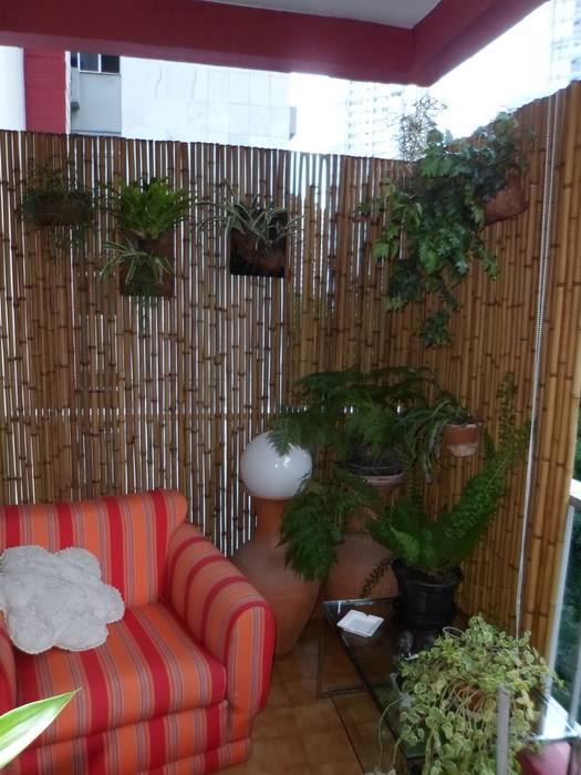 Cercas e painéis de bambu para áreas internas e externas., Bambu Rei Eco-Design Bambu Rei Eco-Design Varandas, alpendres e terraços rústicos