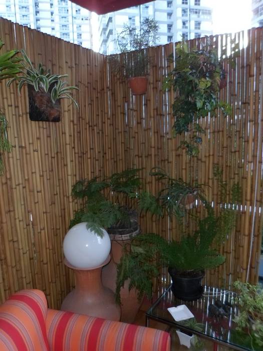 Cercas e painéis de bambu para áreas internas e externas., Bambu Rei Eco-Design Bambu Rei Eco-Design Varandas, alpendres e terraços rústicos