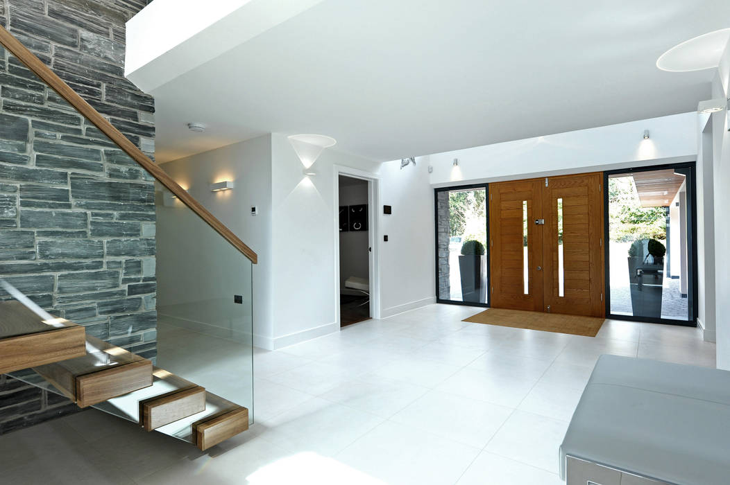 Redwoods, Wimborne, Dorset, Jigsaw Interior Architecture & Design Jigsaw Interior Architecture & Design Modern corridor, hallway & stairs