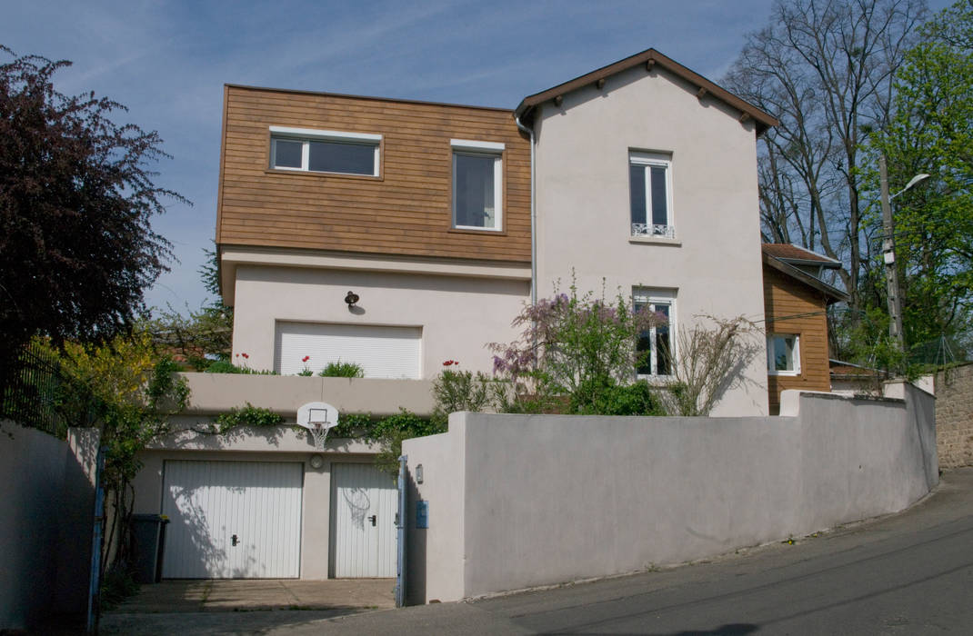 Extension bois sur terrasse, Saint Genis Laval, RGn architecte RGn architecte Modern home