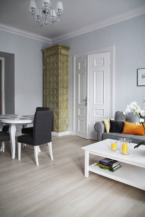 Mieszkanie w szarości , Grey shade interiors Grey shade interiors Eclectic style dining room