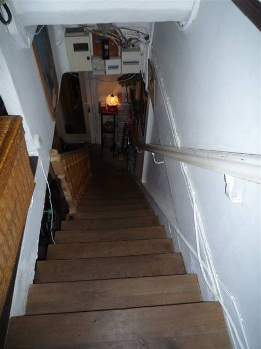 Ancien escalier AVANT Capucine de Cointet architecte