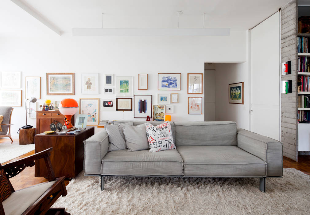 Apartamento Sabará, Zemel+ ARQUITETOS Zemel+ ARQUITETOS Modern living room Sofas & armchairs
