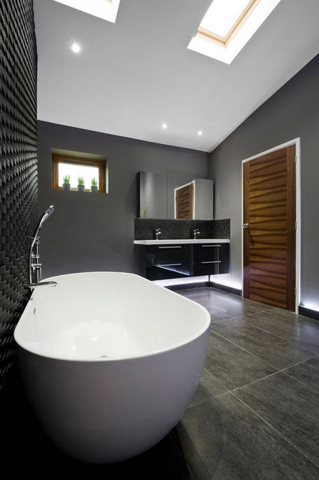 Rock Star Bathroom , Lisa Melvin Design Lisa Melvin Design Moderne badkamers