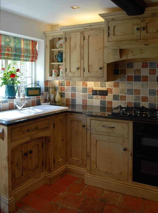 Bleached Oak Kitchen Hallwood Furniture Country style kitchen
