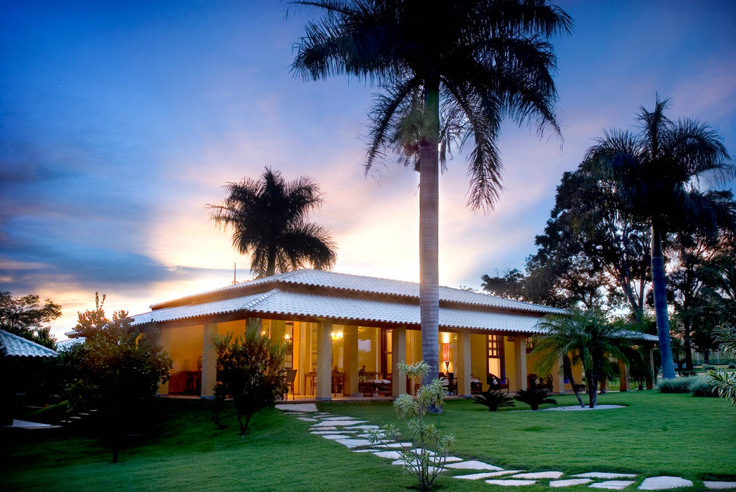 FAZENDA SAN RAFAEL, DUPLA ARQUITETURA ESTRATÉGICA DUPLA ARQUITETURA ESTRATÉGICA Casas coloniais