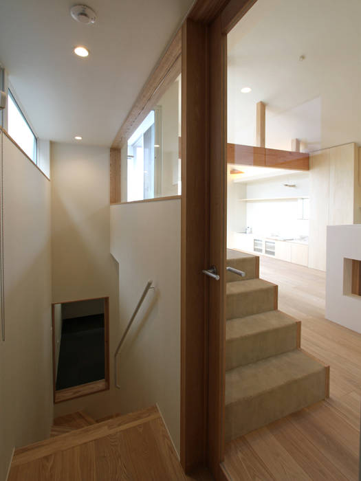 木曳野の家, 福田康紀建築計画 福田康紀建築計画 Modern Corridor, Hallway and Staircase