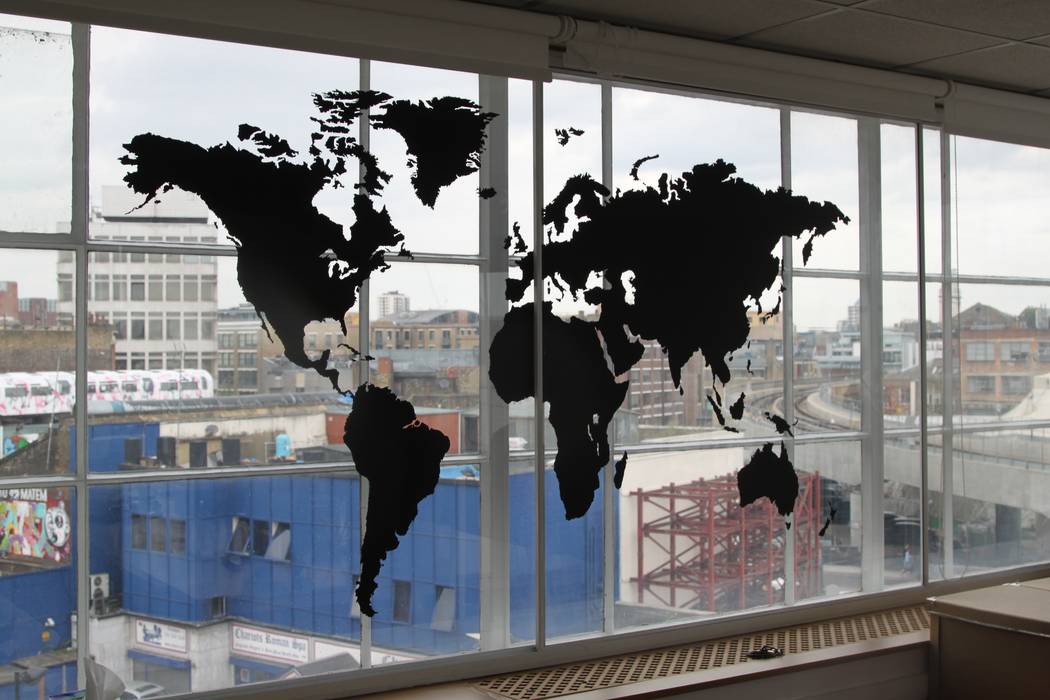 Large world map vinyl wall sticker Vinyl Impression Pintu & Jendela Modern Window decoration