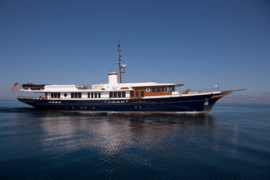 Sycara IV profile all Yachts & jets