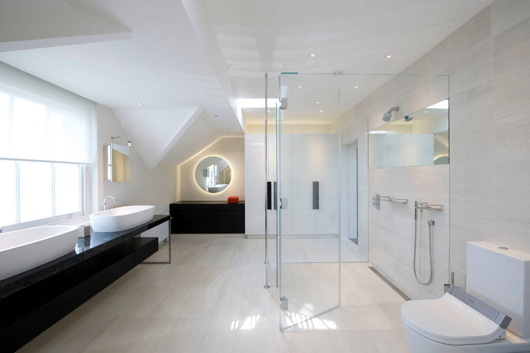 St John's Wood, London Maxlight Minimalist style bathroom