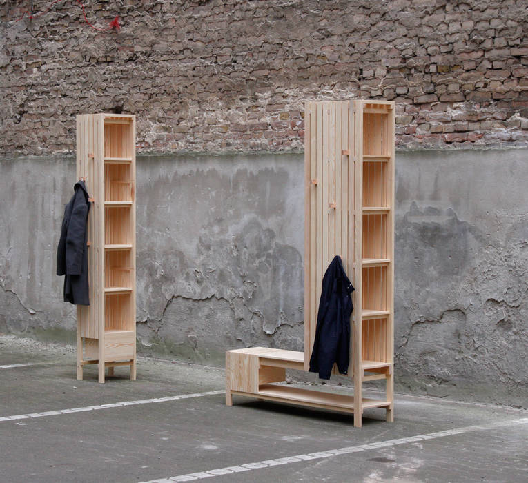 Mixed-use Storage units, Sebastian Erazo Fischer Sebastian Erazo Fischer ミニマルデザインの ドレッシングルーム ワードローブ＆引き出し